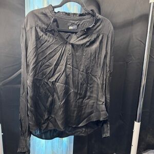 Vineyard Vines Elegant Black Blouse